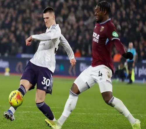 山东泰山迎,战光州,光州阵容受,德州扑克(中国)官方网站,德州扑克游戏,(中国)官方网站,在线玩德州扑克网站,德州扑克游戏官网